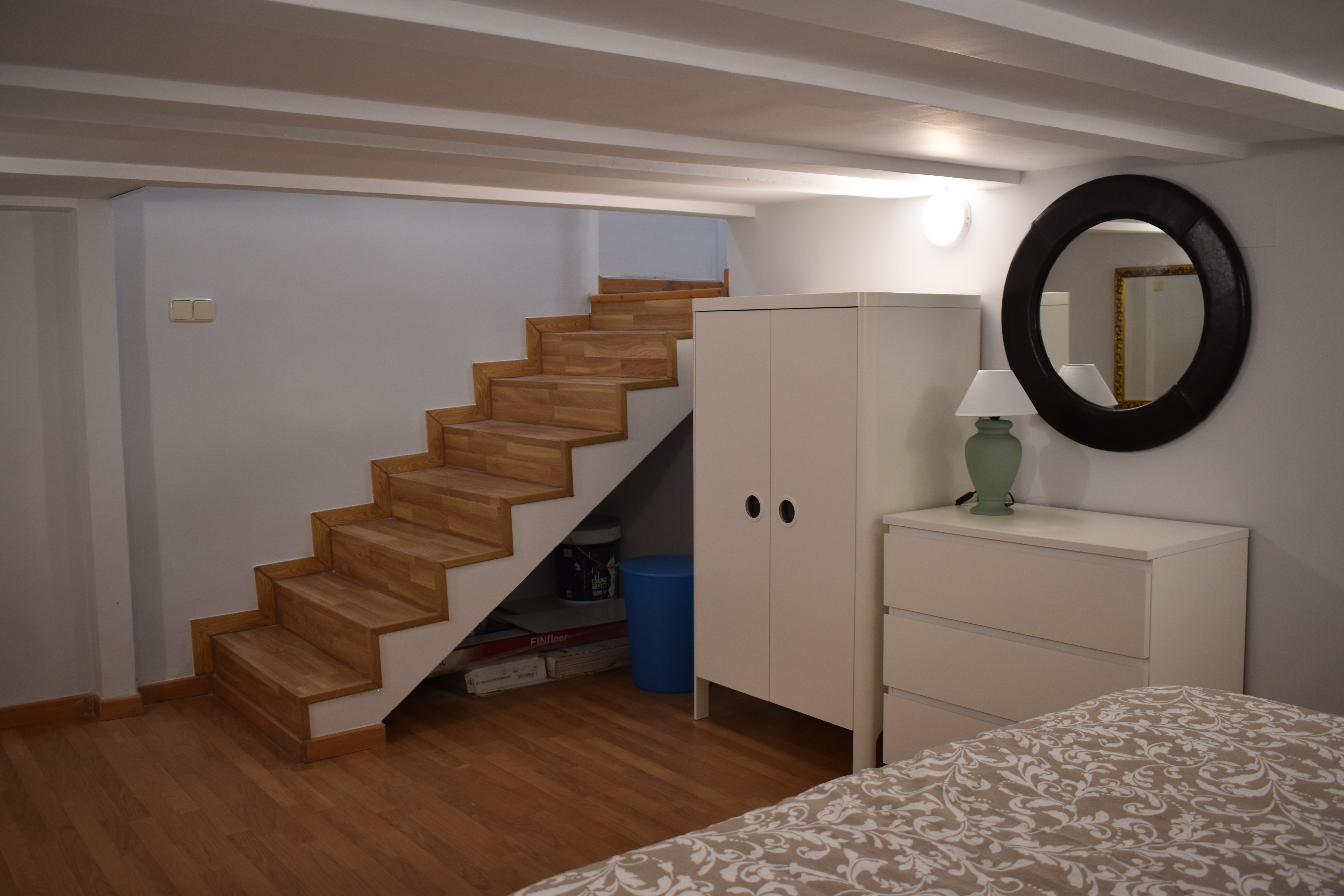 reforma-escalera-dormitorio