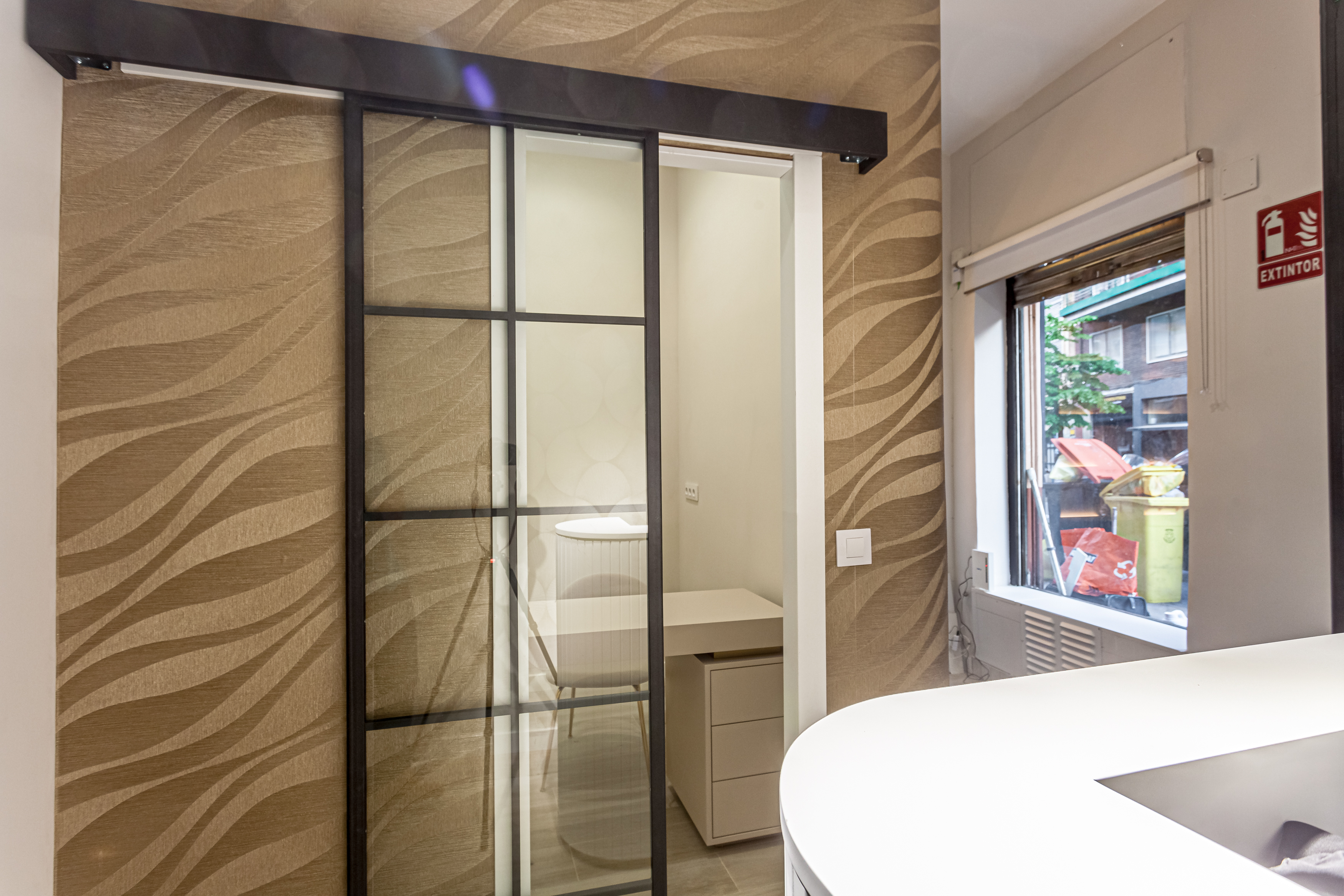 reforma-modulo-puerta-cristal